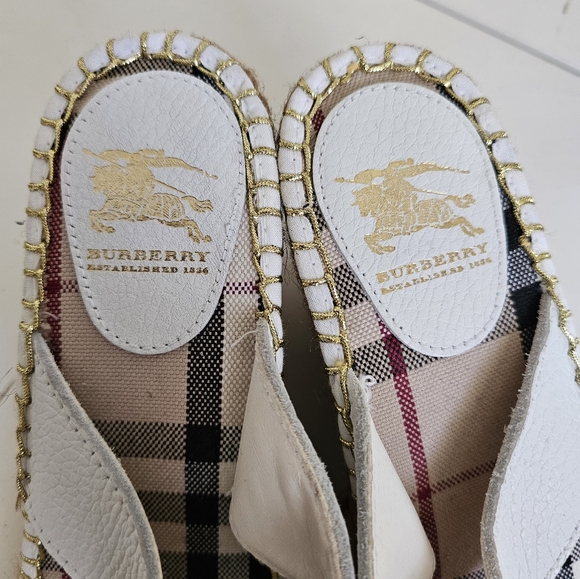Burberry Nova Check Plaid White Leather Thong Espadrille Wedge Sandals. Size 40 - Picture 11 of 12